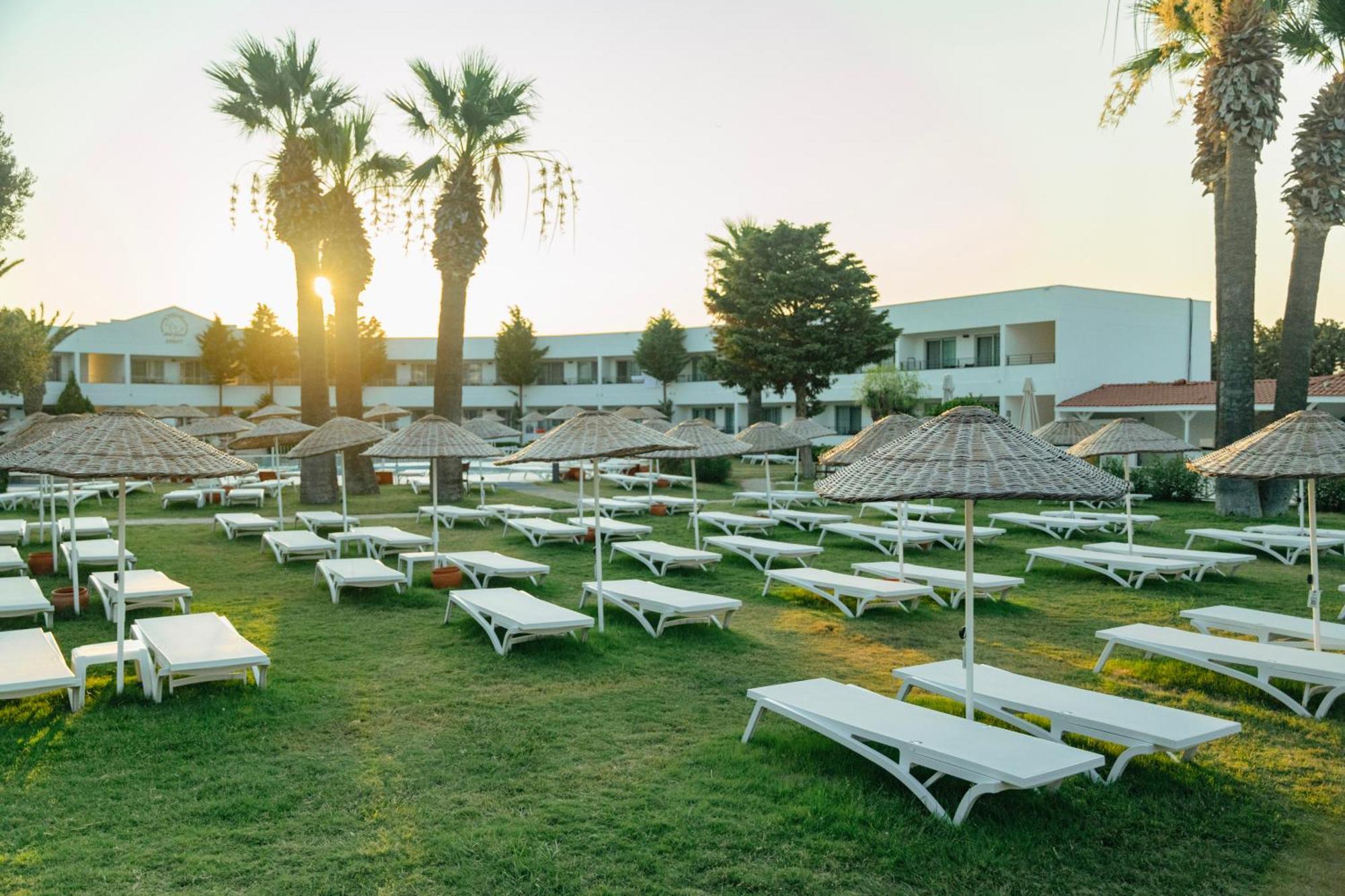 Altin Yunus Hotel & Spa - Çeşme Eksteriør billede